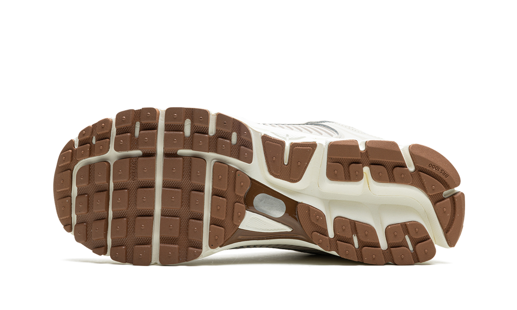 Nike Zoom Vomero 5 'Light Orewood Brown' (W)