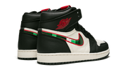 Air Jordan 1 High OG Sports Illustrated A Star Is Born 4