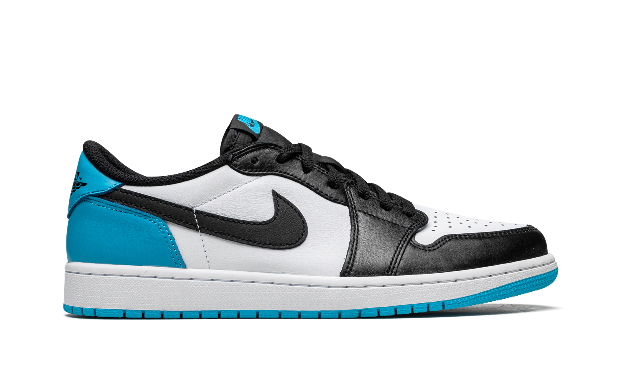 Air Jordan 1 Low OG UNC (2022)