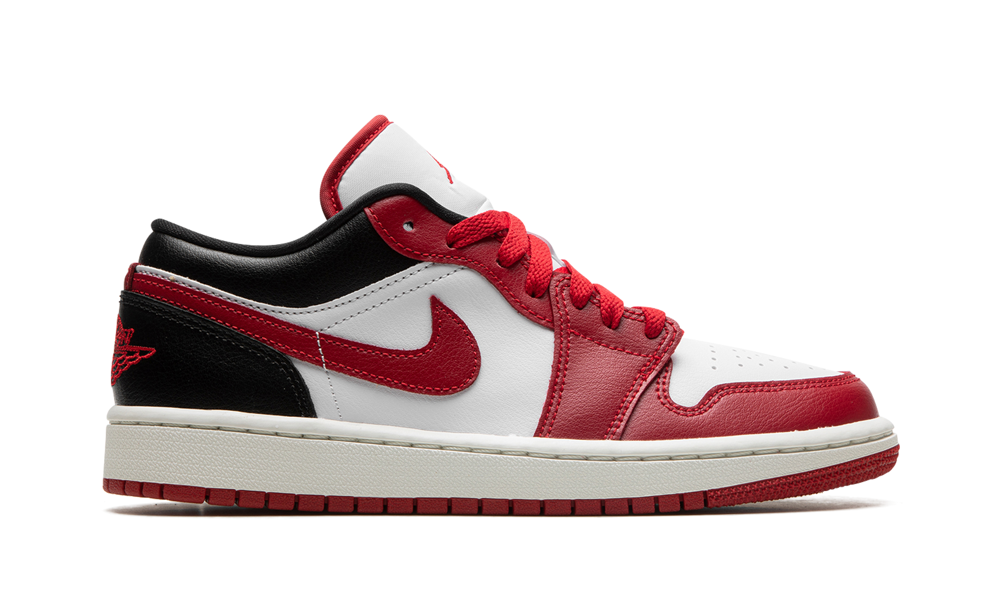 Air Jordan 1 Low Reverse Black Toe