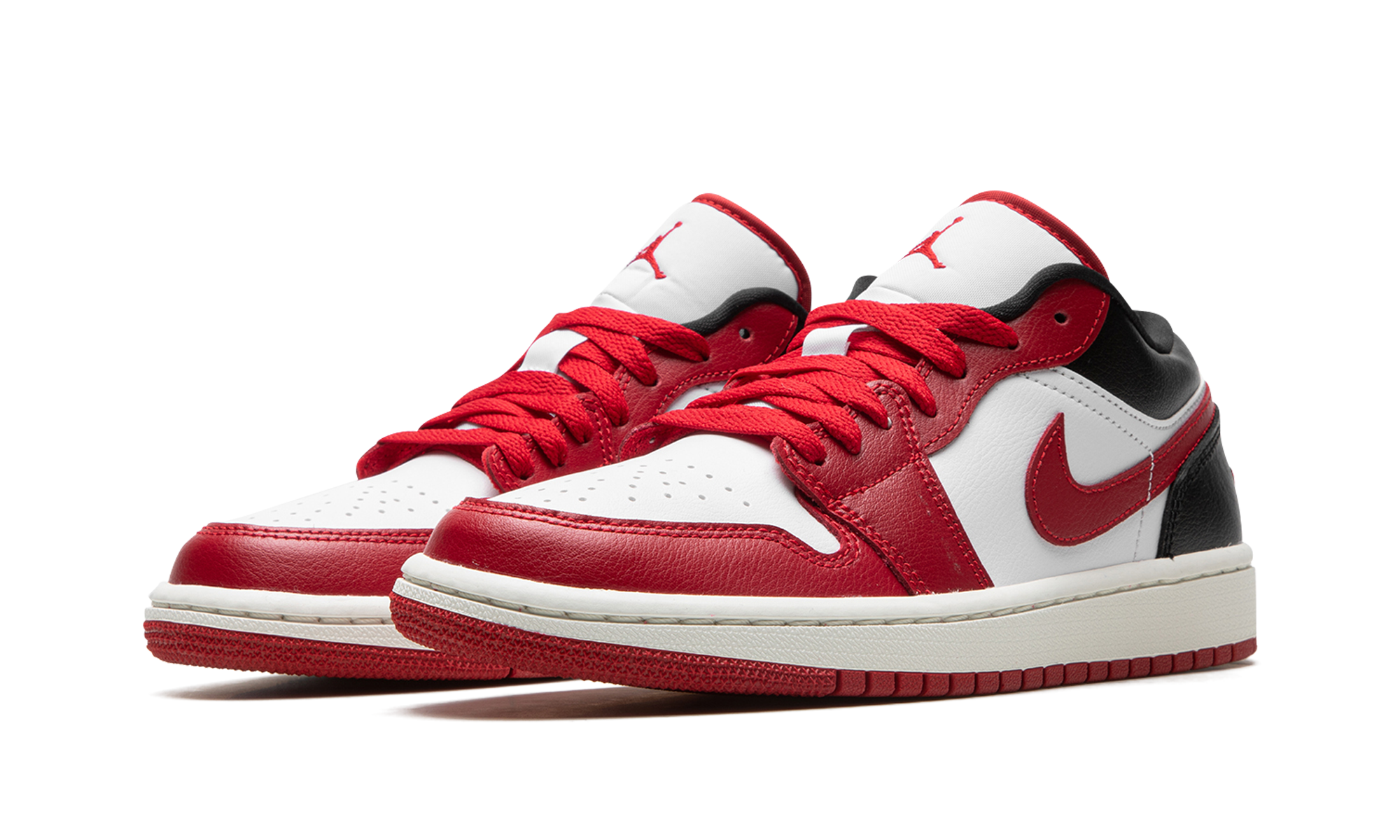 Air Jordan 1 Low Reverse Black Toe