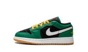 Air Jordan 1 Low SE Christmas (GS) 1