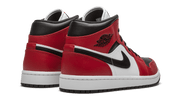 Air Jordan 1 Mid Chicago Black Toe 3