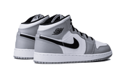 Air Jordan 1 Mid Light Smoke Gray