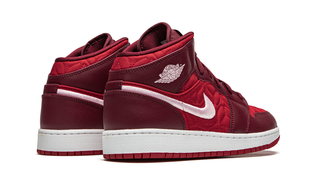 Air Jordan 1 Mid SE Red Quilt (GS) 4