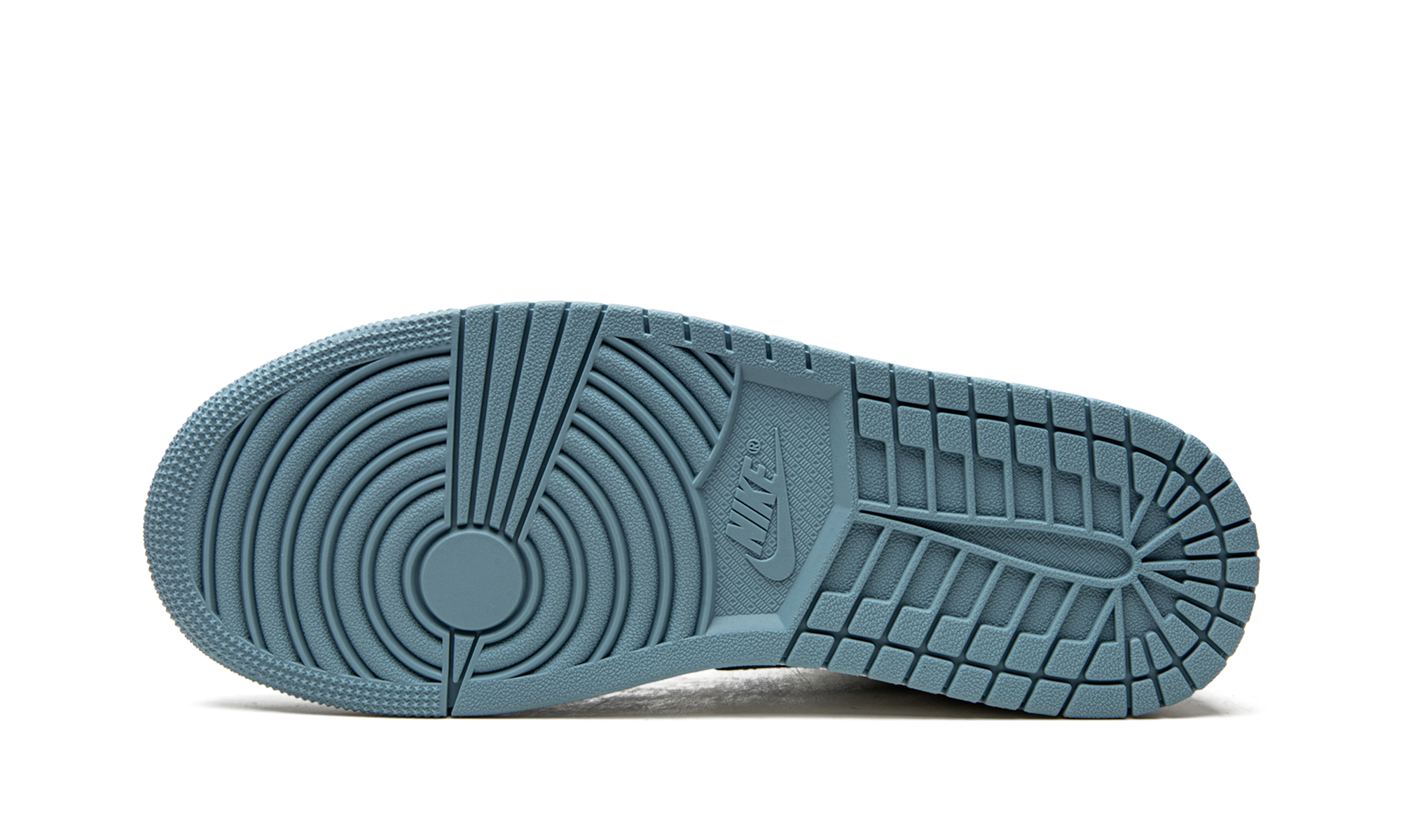 Air Jordan 1 Mid UNC (2022)