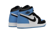 Air Jordan 1 Retro High OG UNC Toe (GS) 4