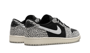 Air Jordan 1 Retro Low OG WMNS Black Cement 4