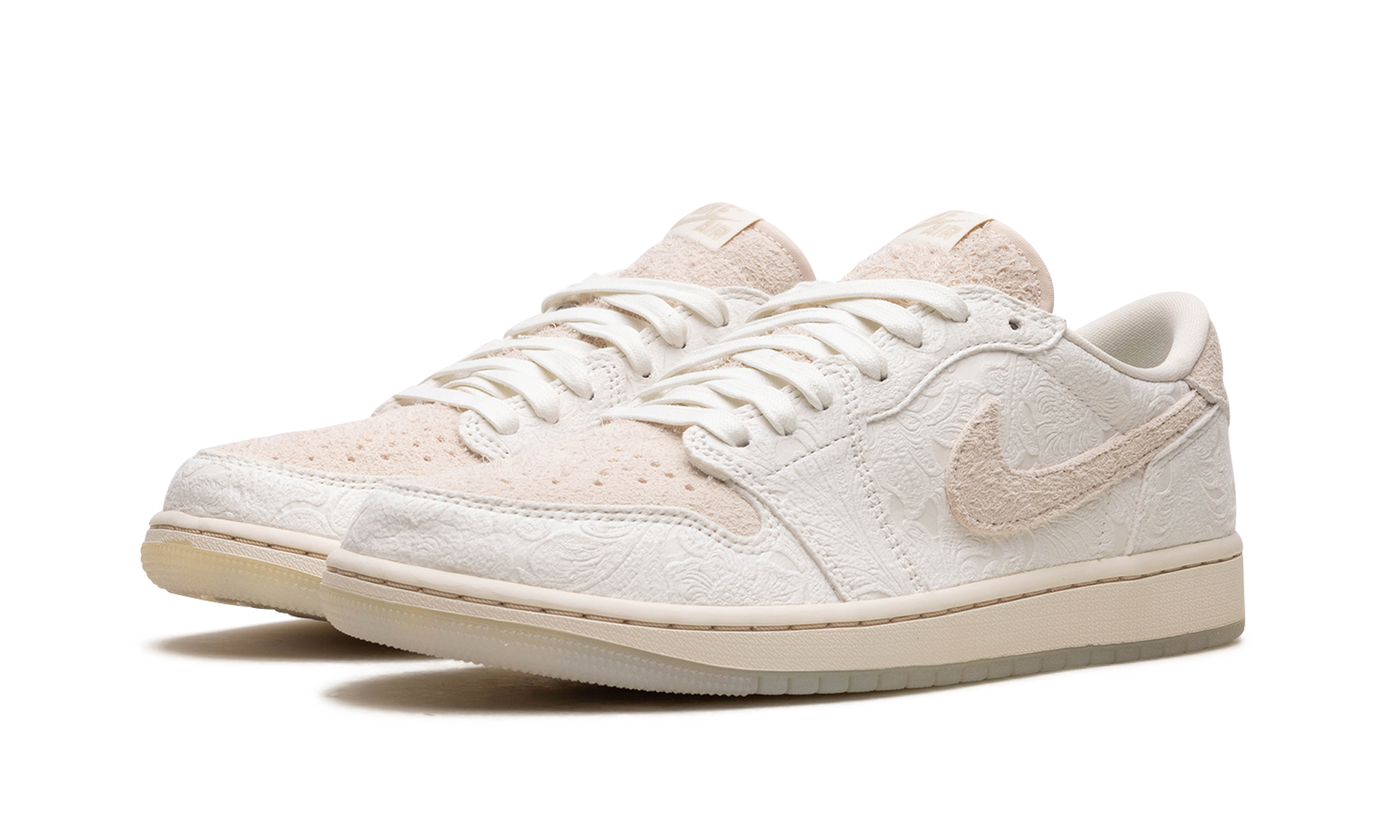 Air Jordan 1 Retro Low OG x Chris Paul Give Them Flowers 3