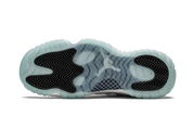 Air Jordan 11 Retro Low Legend Blue (GS) 6