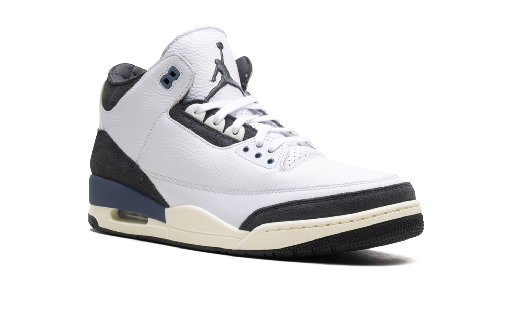 Air Jordan 3 Retro OG SP A Ma Maniére Diffused Blue 10