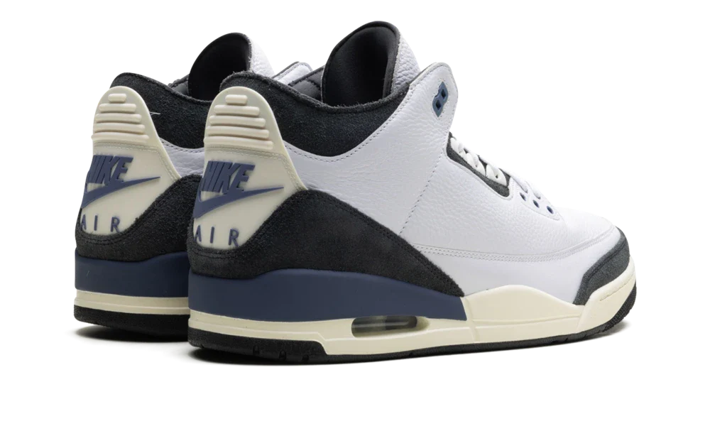 Air Jordan 3 Retro OG SP A Ma Maniére Diffused Blue 7