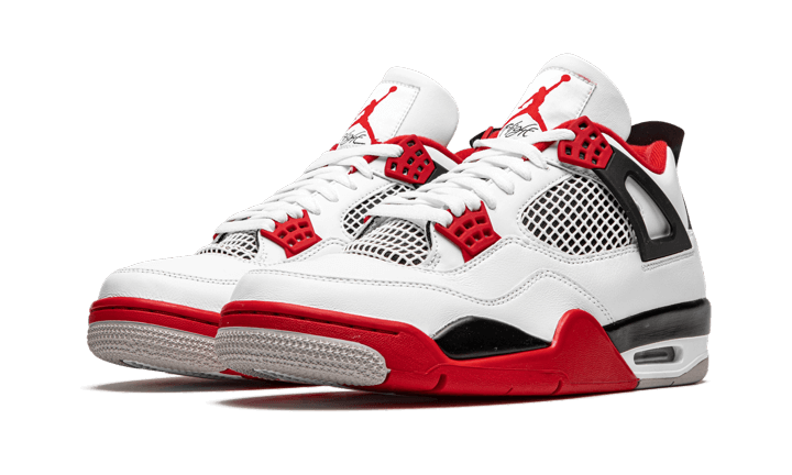 Air Jordan 4 Retro Fire Red (2020) 2