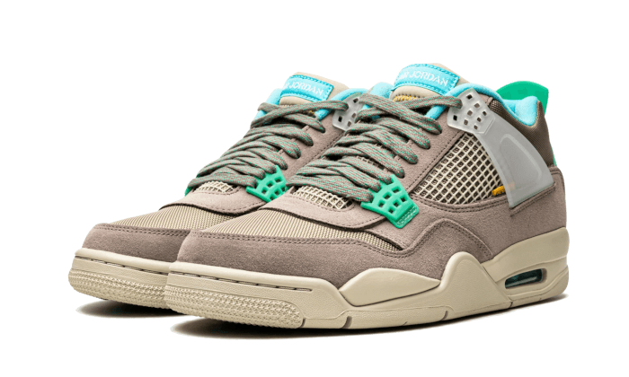 Air Jordan 4 Retro Union Taupe Haze 2