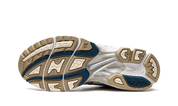 ASICS Gel-Kayano 14 Cream Pure Silver Champagne 6