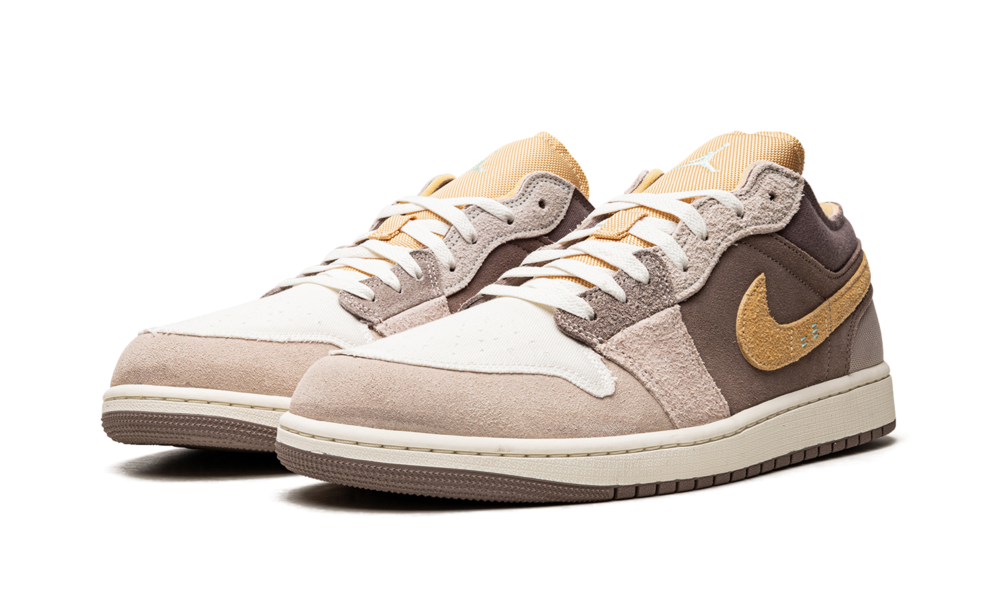 Jordan 1 Low SE Craft Taupe Haze 3