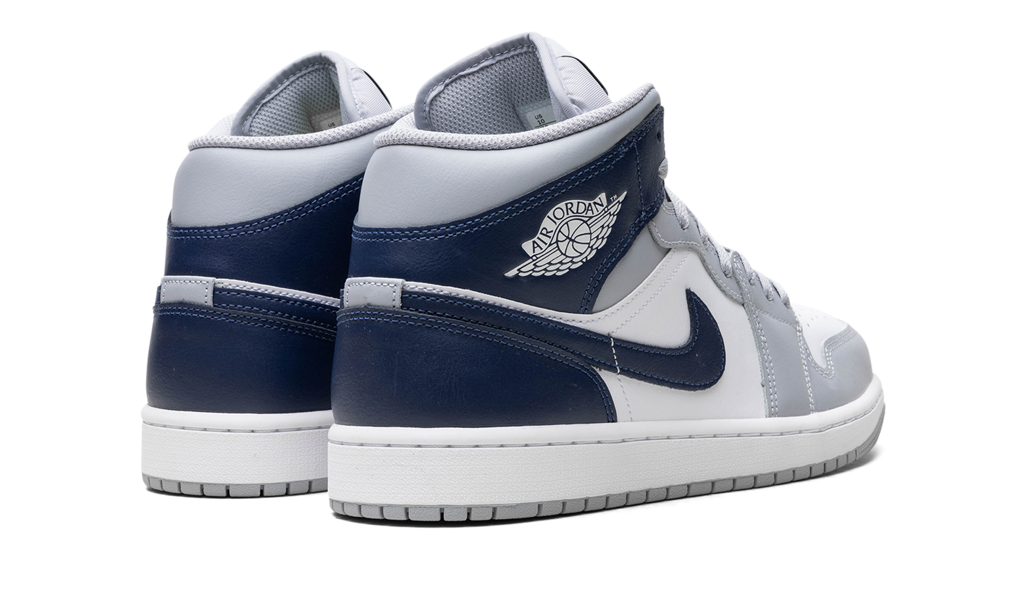 Jordan 1 Mid Wolf Grey Midnight Navy 3