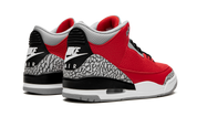 Jordan 3 Retro SE Fire Red 4