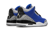 Jordan 3 Retro Varsity Royal Cement 4
