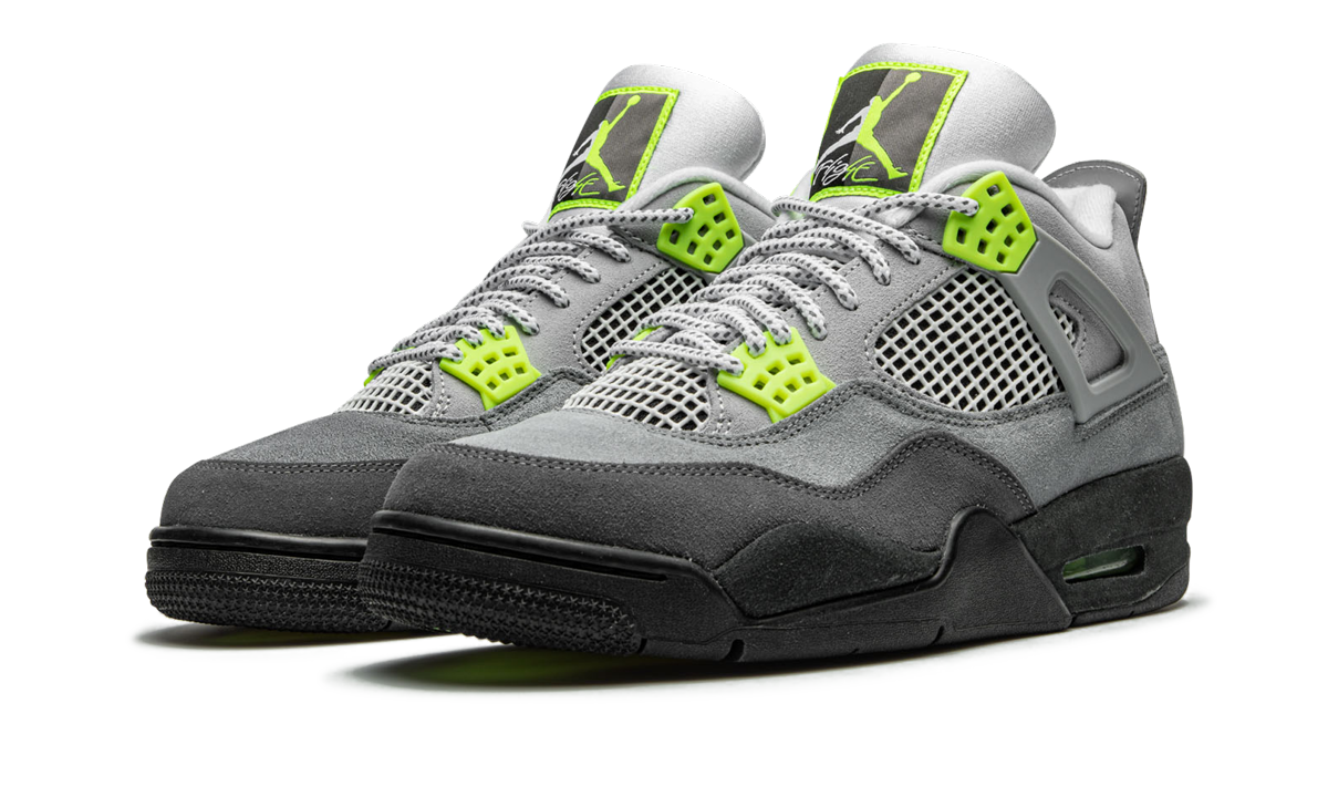 Jordan 4 Retro SE 95 Neon 3