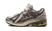 New Balance 1906r Licorice 1