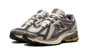New Balance 1906r Licorice 2