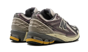 New Balance 1906r Licorice 3