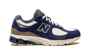 New Balance 2002R Navy Cream 7