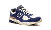 New Balance 2002R Navy Cream 8