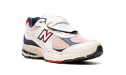 New Balance 2002R Team Red Navy Pouch 2