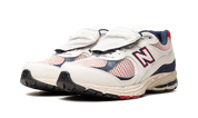 New Balance 2002R Team Red Navy Pouch 3