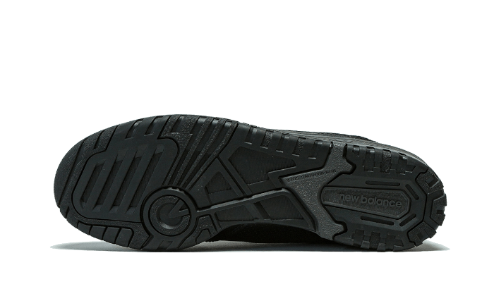 New Balance 550 Triple Black 6