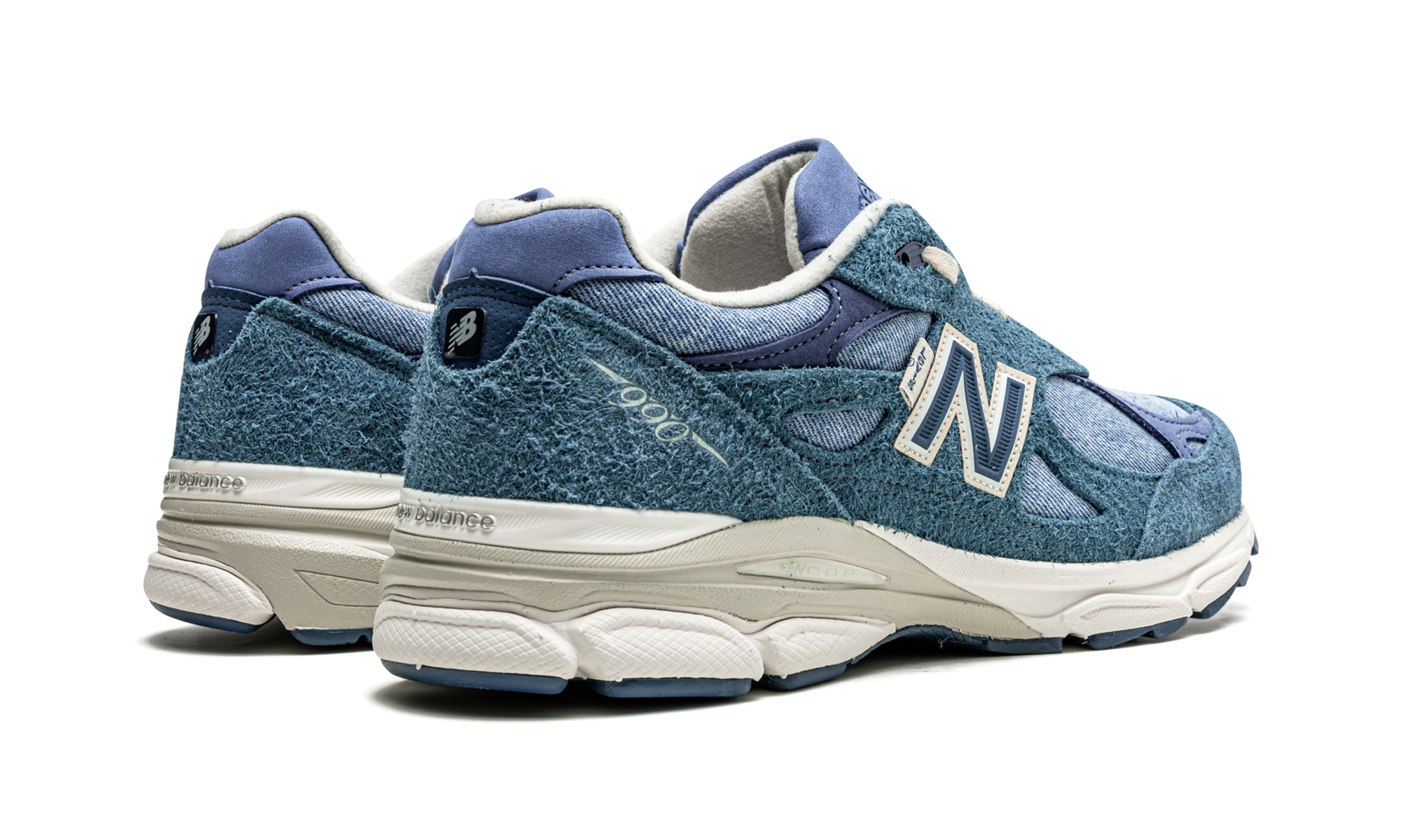 New Balance 990v3 Levi's Denim 3