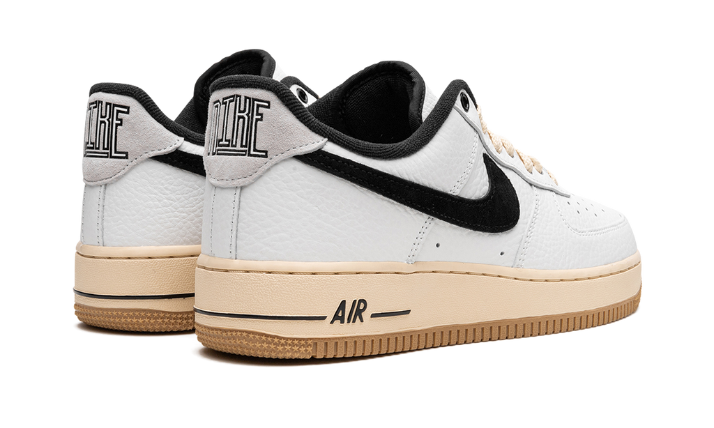 Nike Air Force 1 '07 LX Low Command Force Summit White Black (W) 4