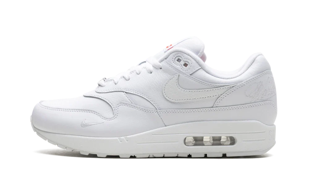 Nike Air Max 1 '87 SP Supreme Triple White 1