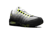 Nike Air Max 95 OG Big Bubble Neon (2025) 2