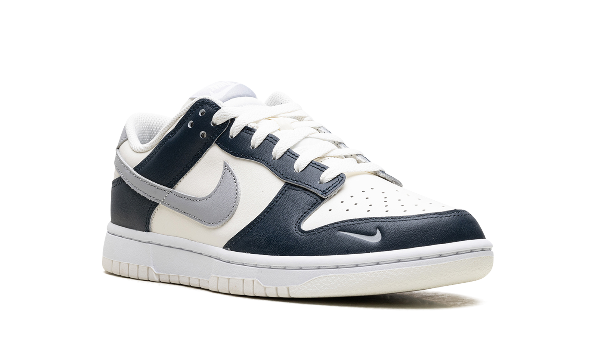 Nike Dunk Low Armoury Navy (W) 2