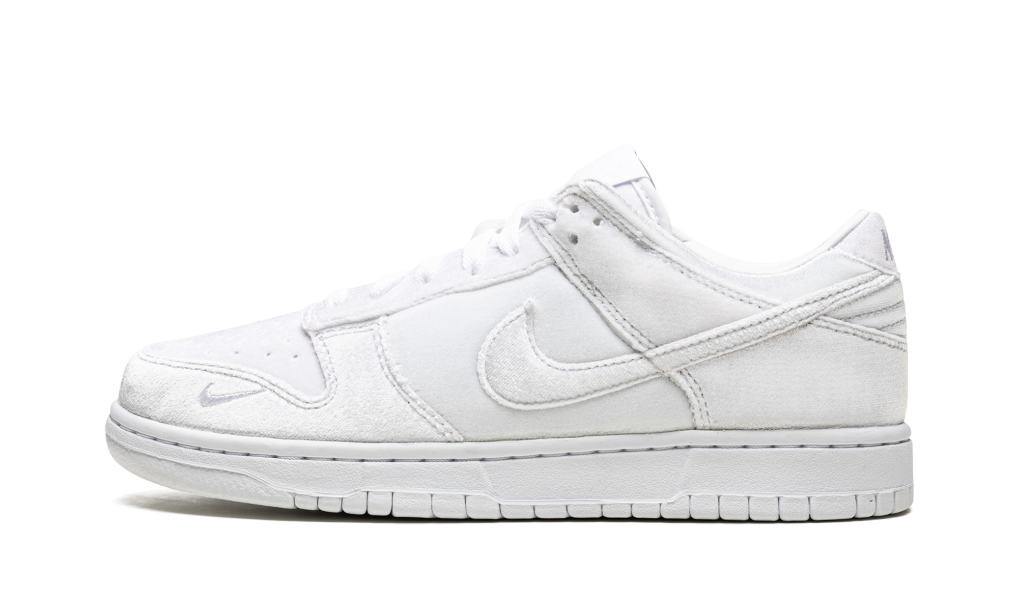 Nike Dunk Low Dover Street Market Triple White Velvet 1