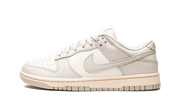 Nike Dunk Low Light Bone 1