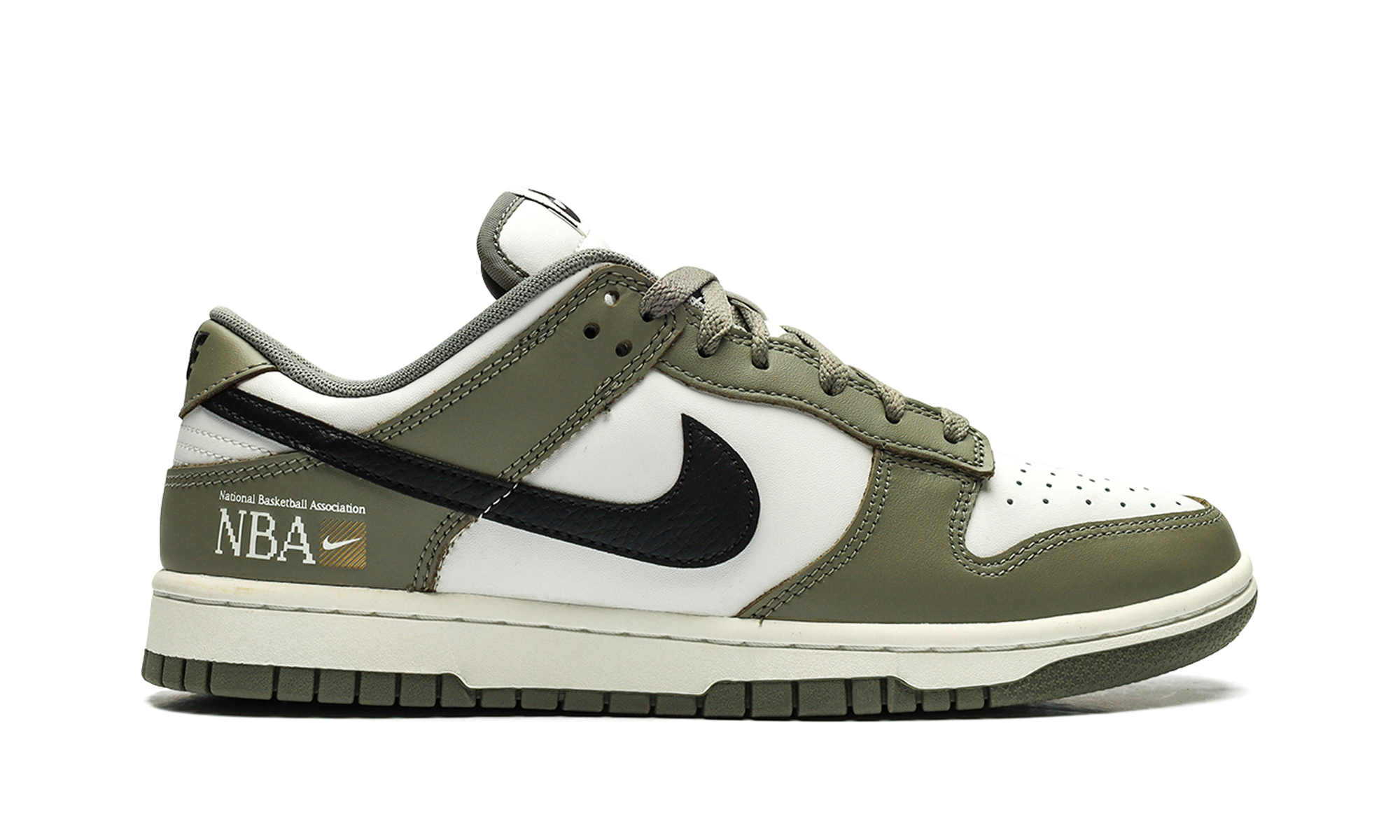 Nike Dunk Low NBA Paris