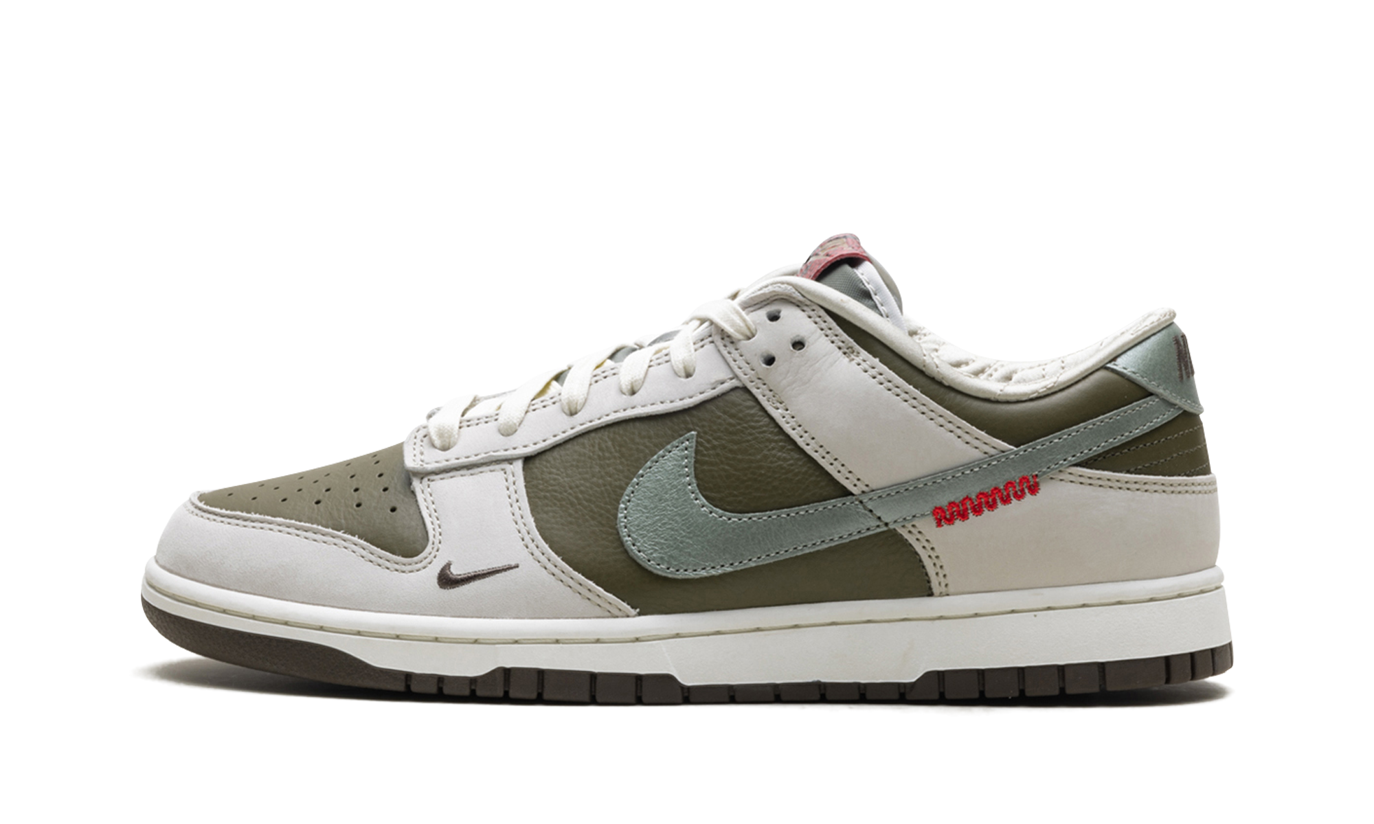 Nike Dunk Low Retro Year of the Snake (2025) 1