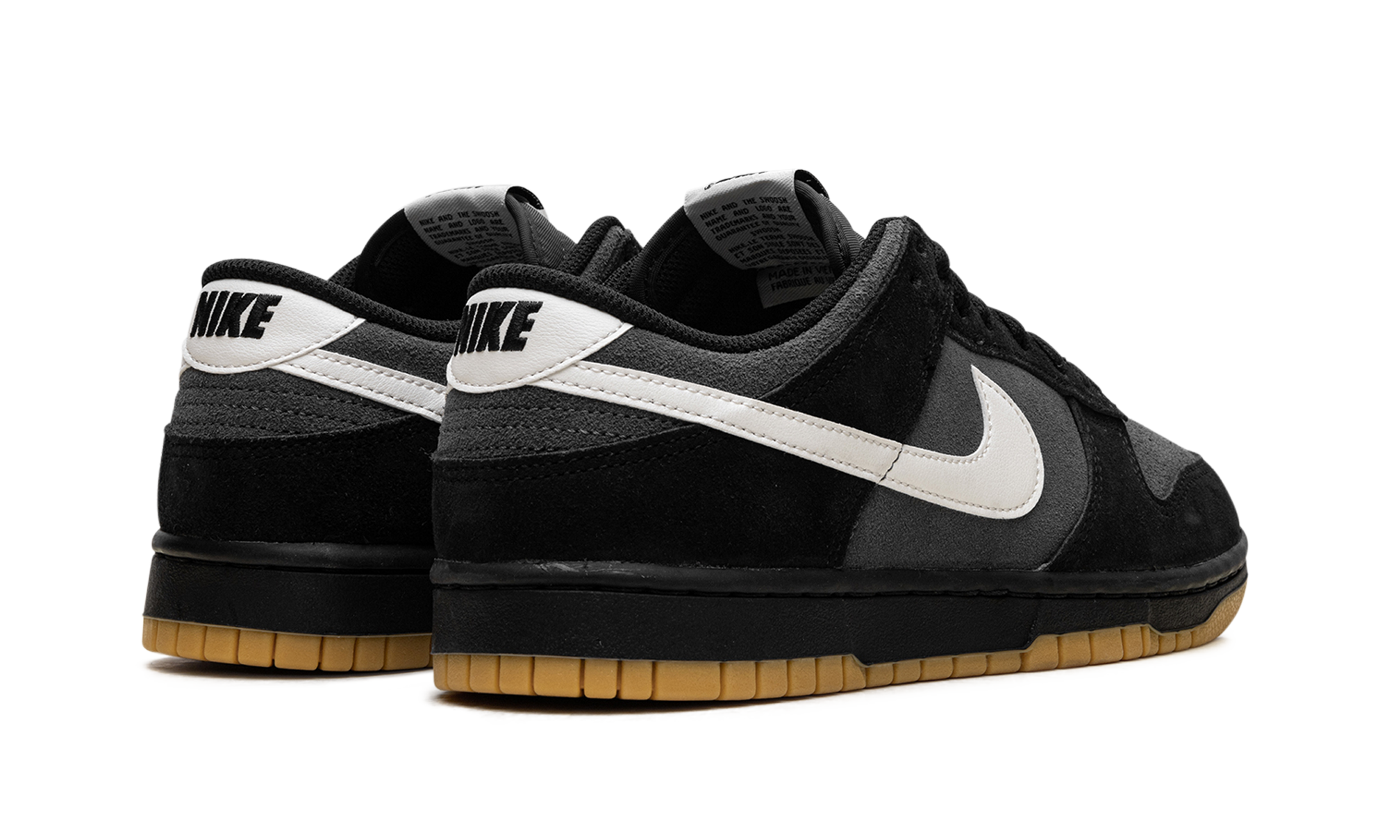 Nike Dunk Low SE Black Grey Gum 4