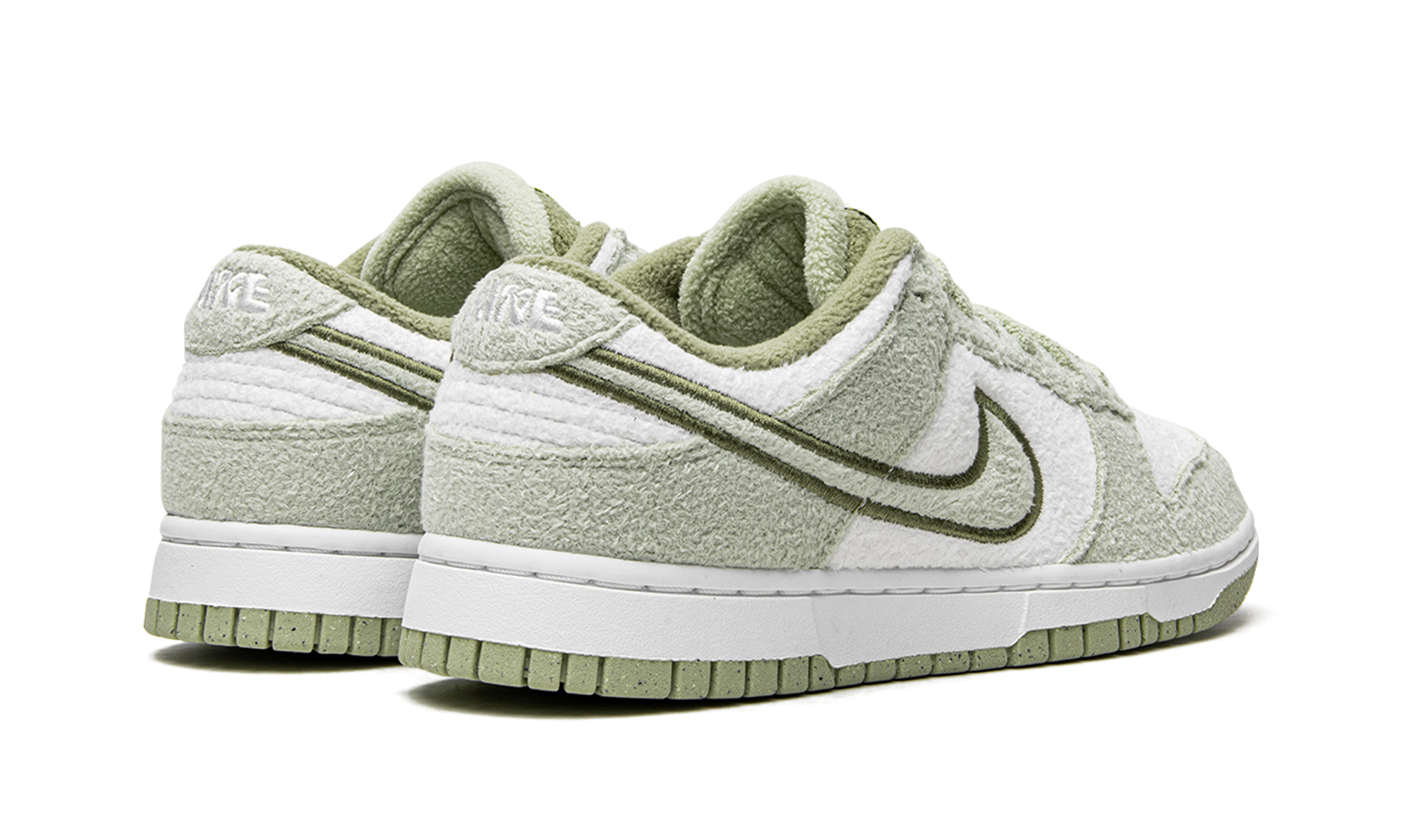Nike Dunk Low Se Fleece Green