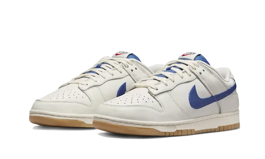 Nike Dunk Low Se Sail Dark Marina Blue 2