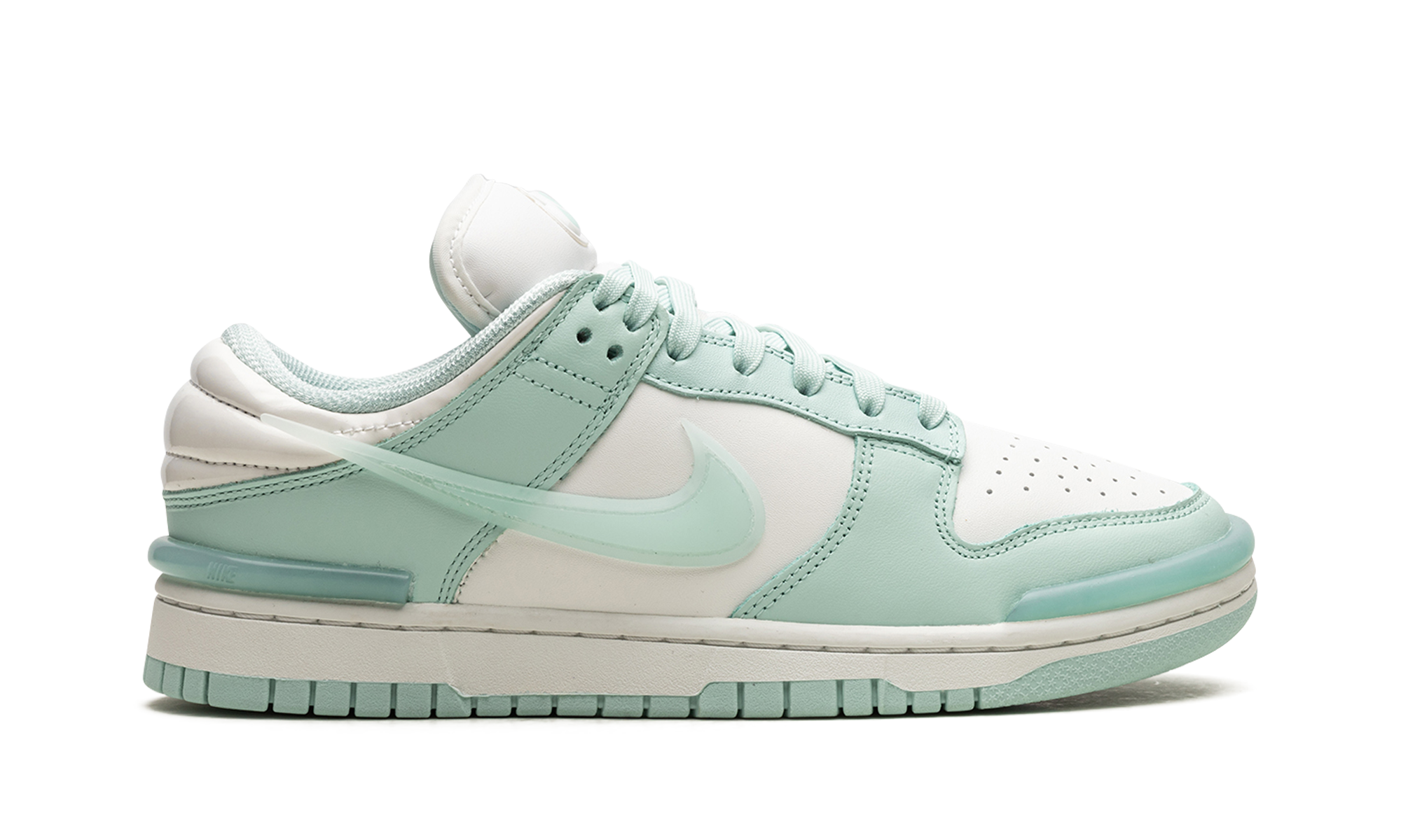 Nike Dunk Low Twist Jade Ice (W)
