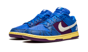 Nike Dunk Low Undefeated 5 On It Dunk vs. AF1