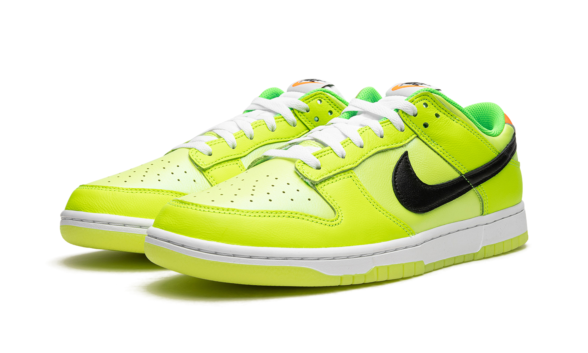 Nike Dunk Low Volt 3