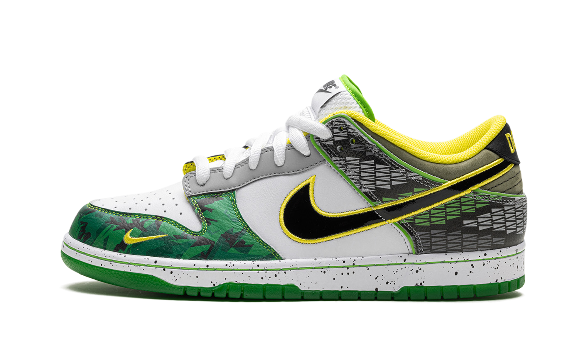 Nike Dunk Low What the Duck Away University of Oregon PE 1
