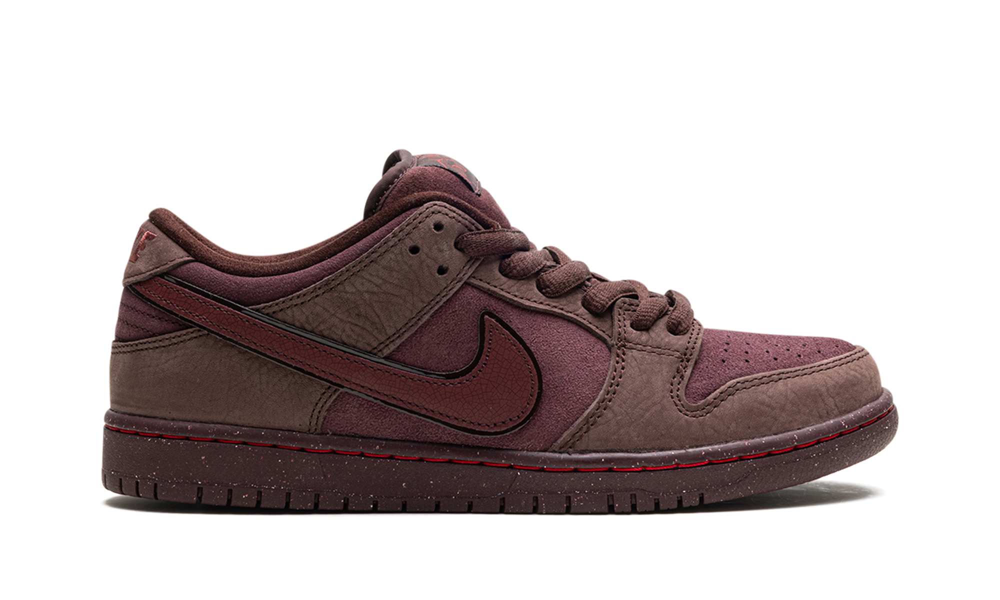 Nike SB Dunk Low City of Love Burgundy Crush 7