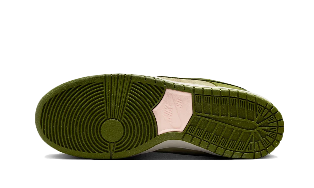 Nike SB Dunk Low Yuto Horigom Matcha 6